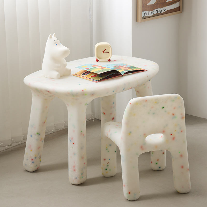 طاولة وكراسي دراسة للأطفال مع  - مراجعة Kids Outdoor Table And Chair Set وسعره