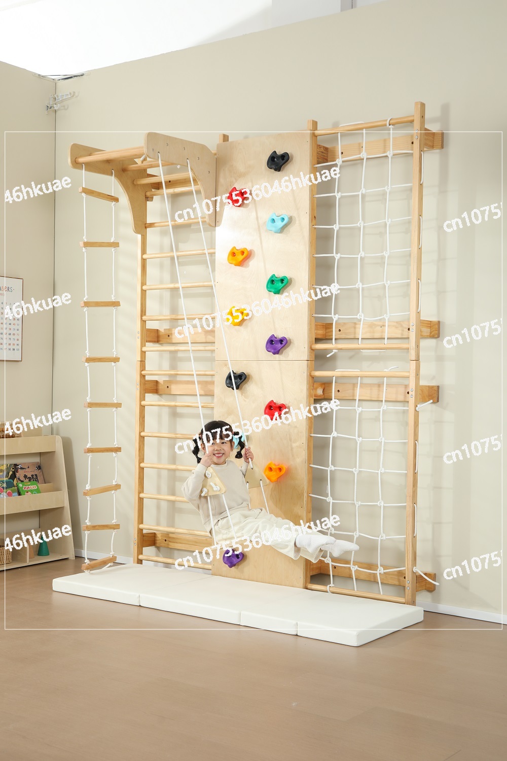 إطار تسلق للأطفال متوفر في الم - مراجعة Kids Outdoor Wooden Climbing Frame وسعره