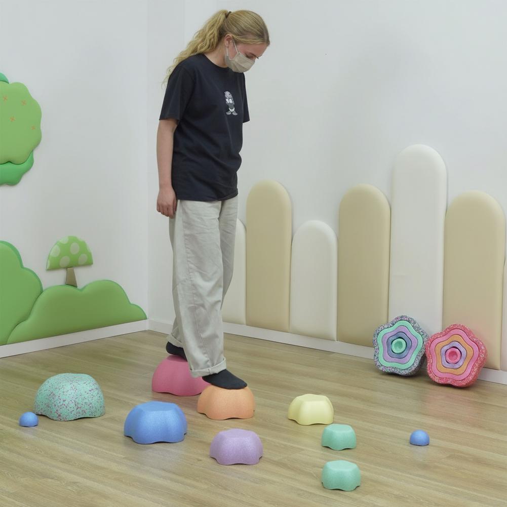 أحجار توازن على شكل زهور للأطف - مراجعة Stepping Stone Foam وسعره